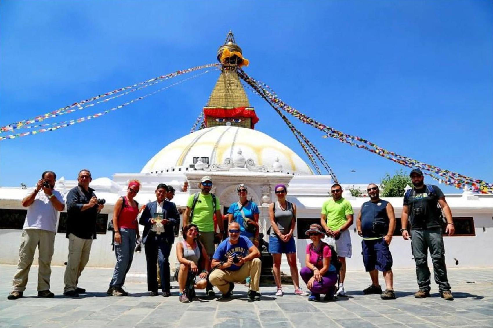 Everest Home Stay Apartment Lalitpur Eksteriør billede