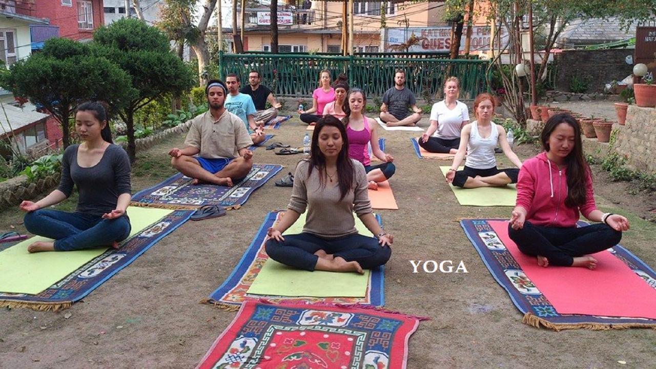 Everest Home Stay Apartment Lalitpur Eksteriør billede