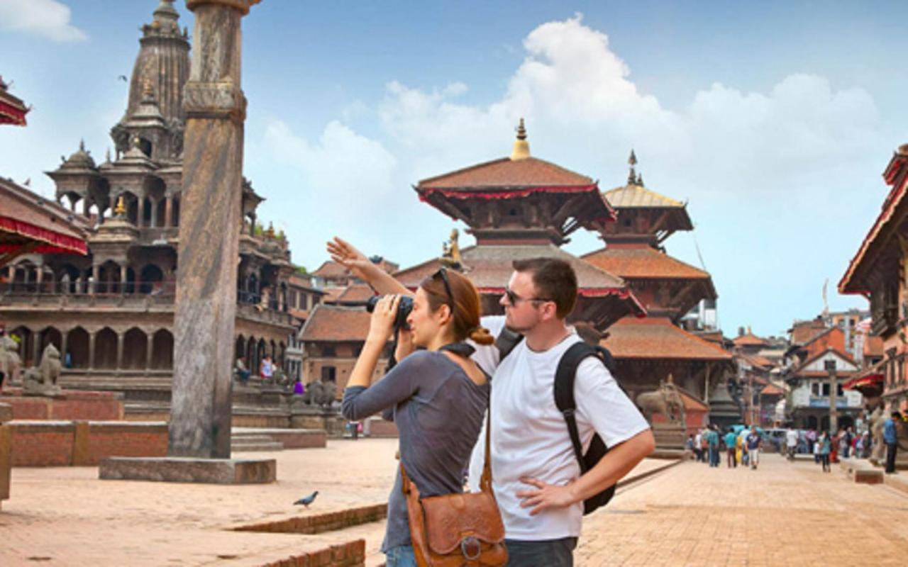 Everest Home Stay Apartment Lalitpur Eksteriør billede