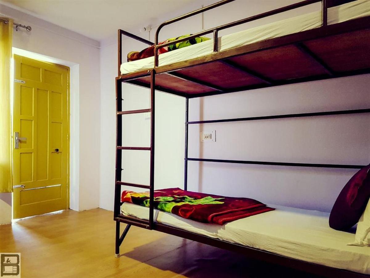 Everest Home Stay Apartment Lalitpur Eksteriør billede